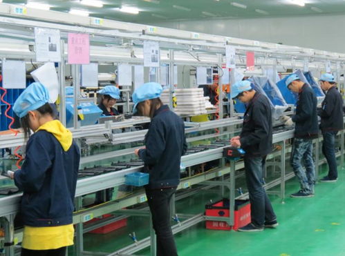 电子厂线长 在精密流水线与市场脉搏间的双重角色